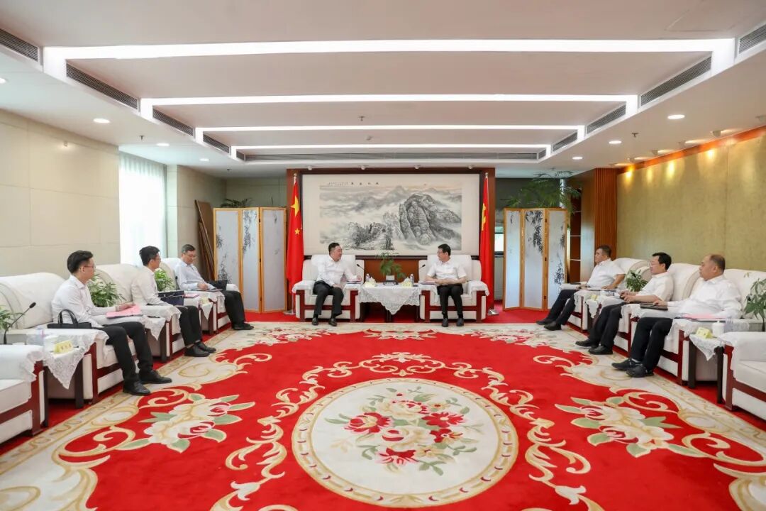 刘同敬拜访中国华电集团副总工程师,华电煤业集团党委书记、董事长杜将武.jpeg 刘同敬拜访中国华电集团副总工程师,华电煤业集团党委书记、董事长杜将武.jpeg